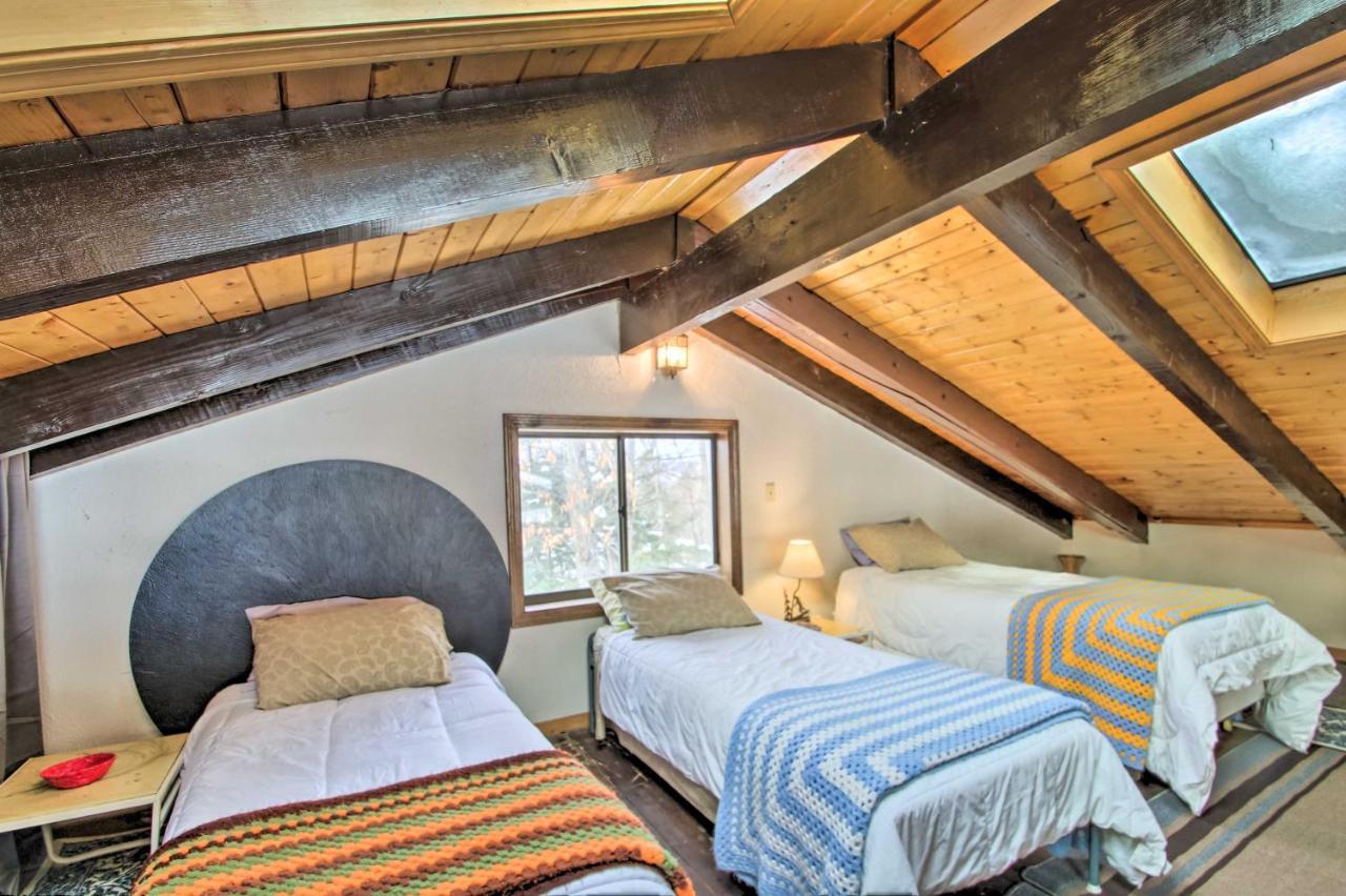 Swiss-Style Chalet With Fireplace - Near Story Land! Bartlett Exterior photo